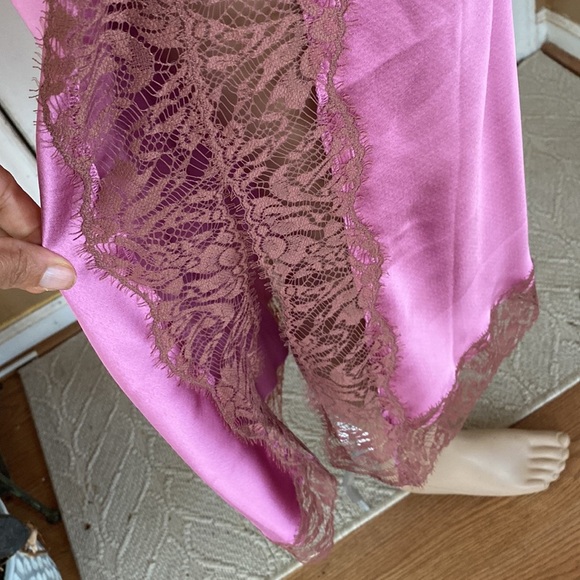 NWT Victoria’s Secret gown - Picture 7 of 11